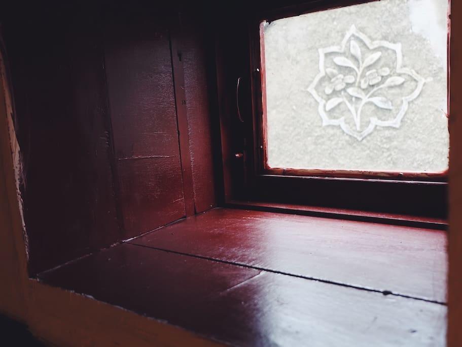 Axis Hutong